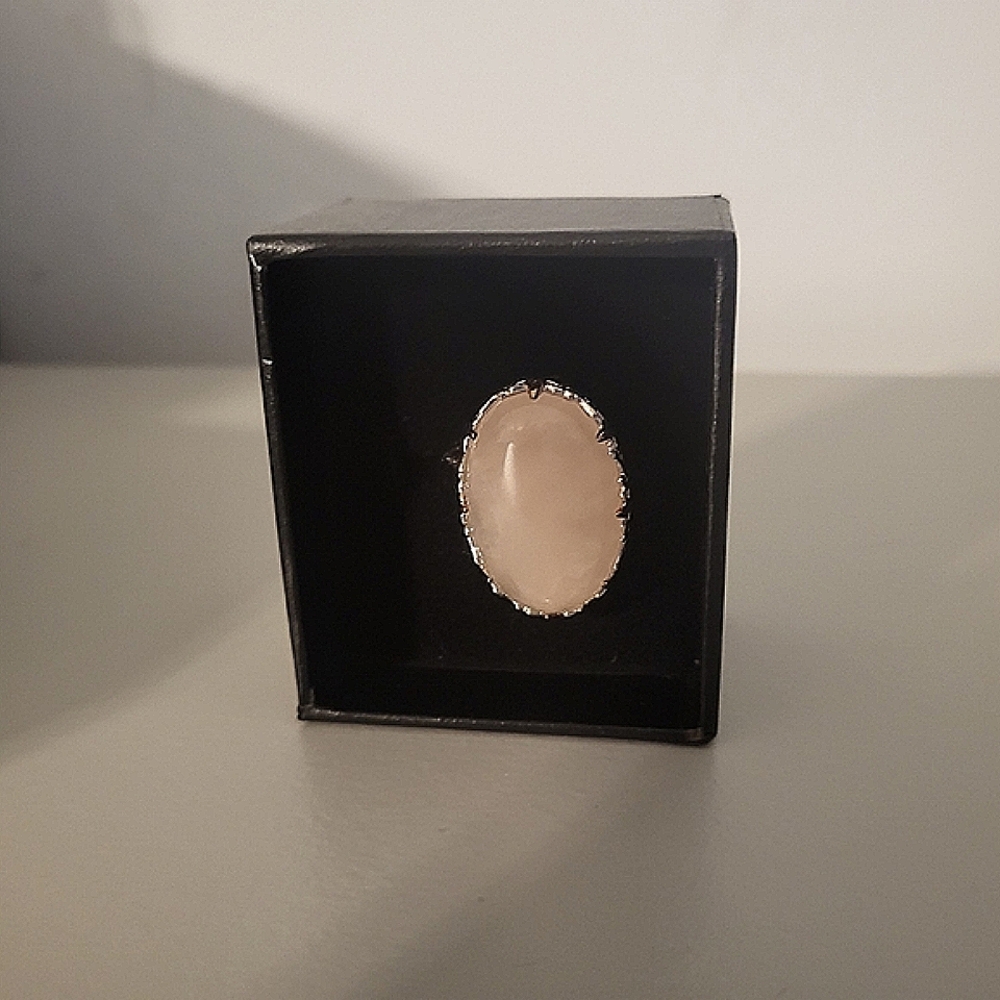 Rose Quartz ring